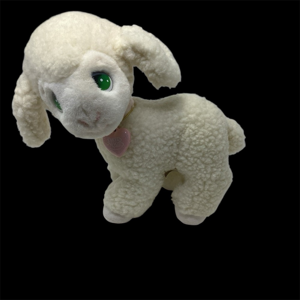 Applause Precious Moments Plush Lamb Sheep Stuffed Animal Green Eyes Heart
